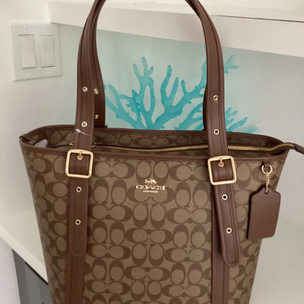 NWT COACH Signature Leather TOTE Shoulder Khaki Brown Saddle Bag $500